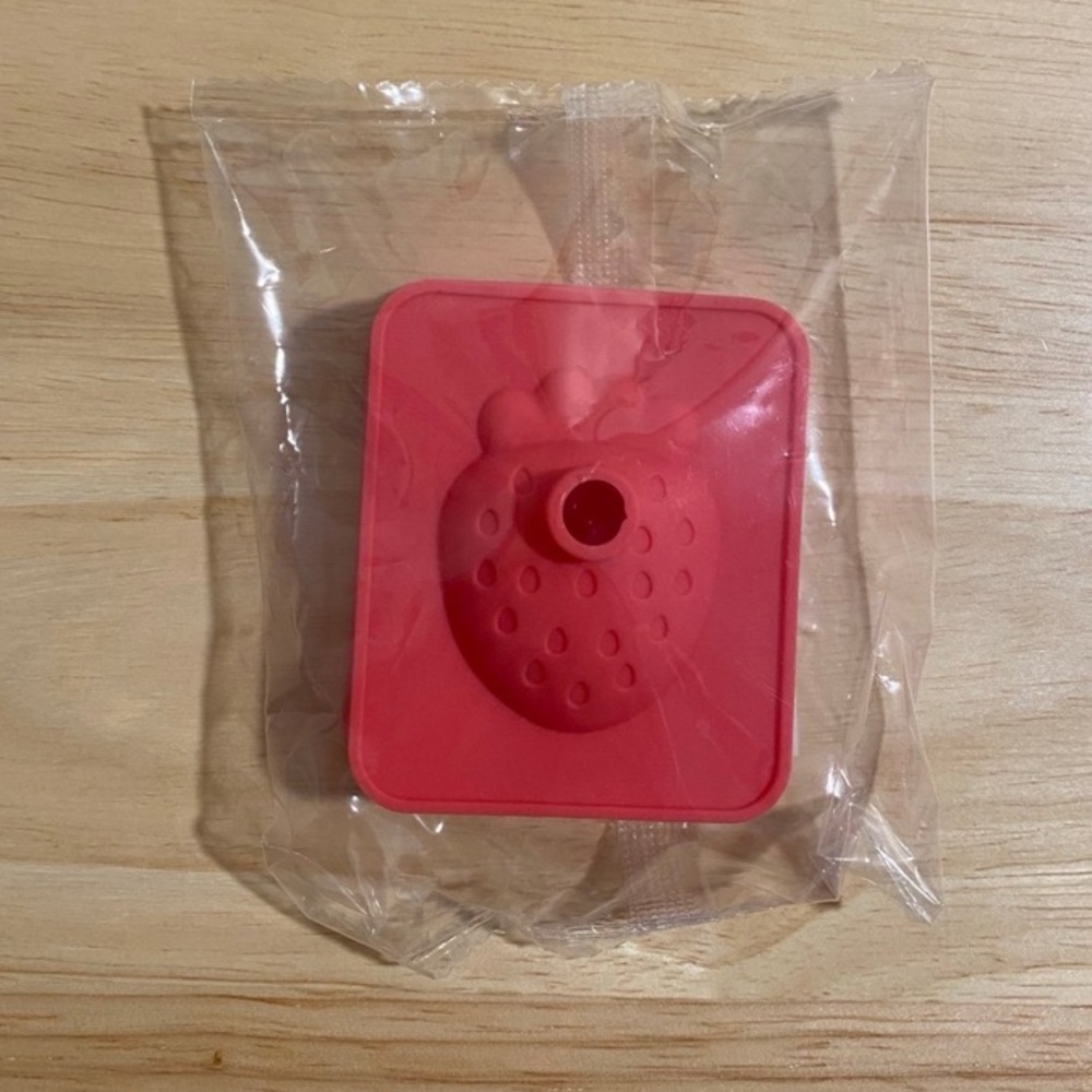 🤠FINAL PRICE Target Strawberry Shaped Red Silicone Ice Mold
